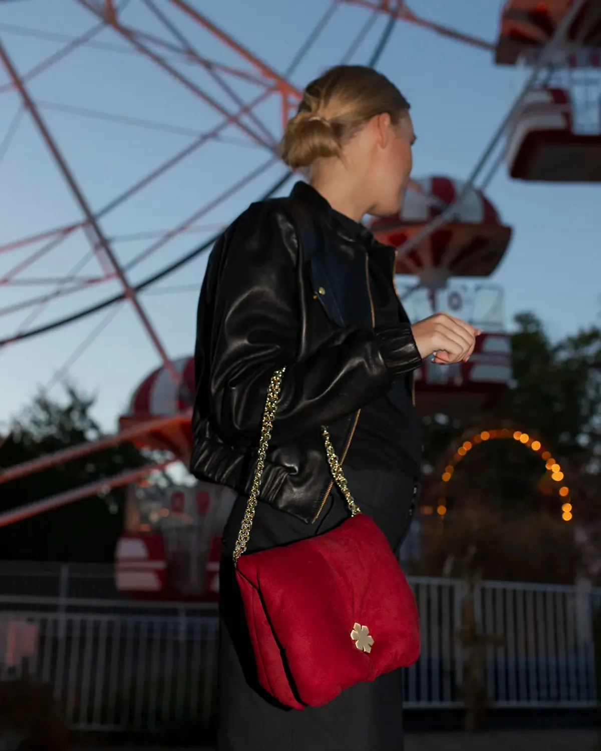 LOUISA TASKE GRAND - UPCYCLED SKIND<Randers Online